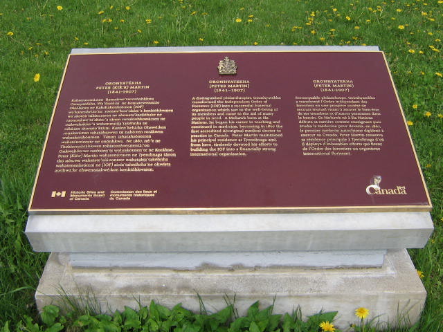 Plaque Photo