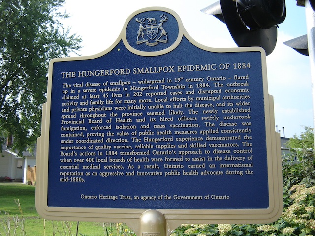 Plaque Photo