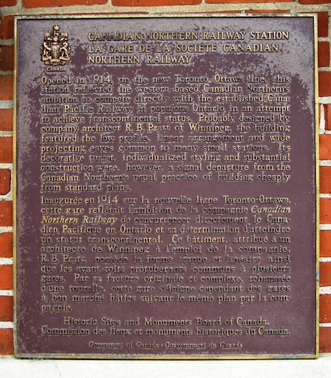 Plaque Photo