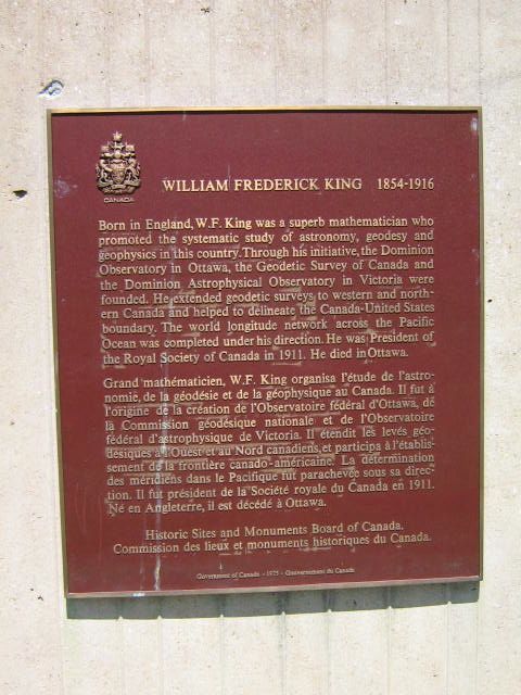 Plaque Photo