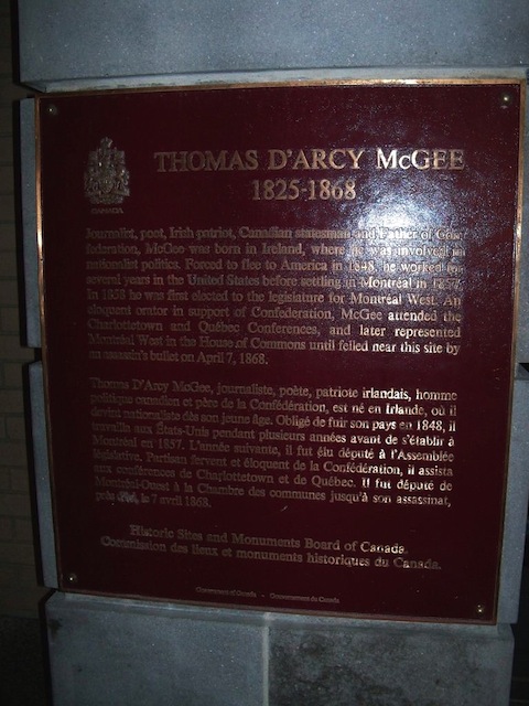 Plaque Photo