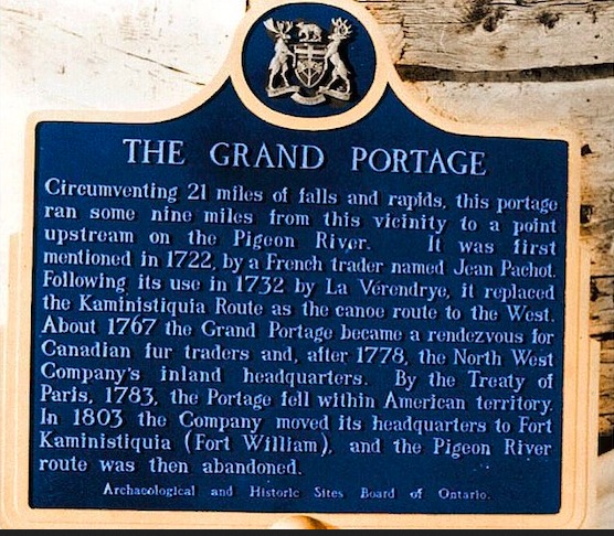 Plaque Photo