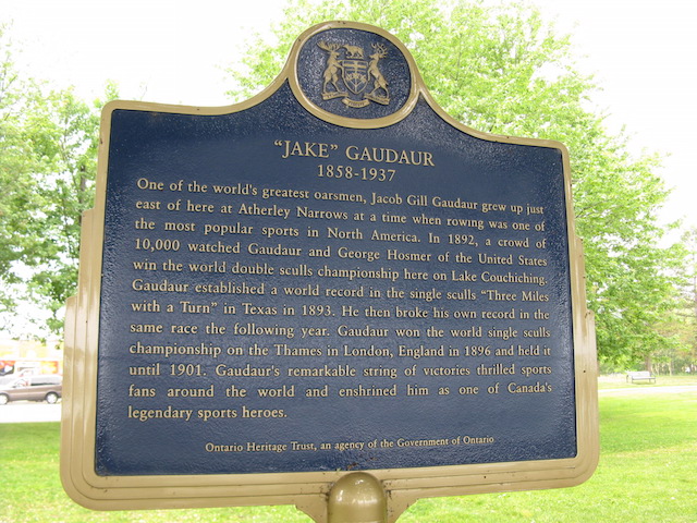 Plaque Photo