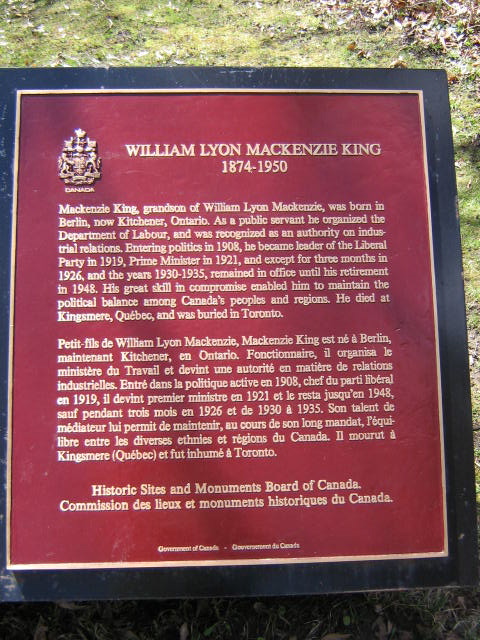 Plaque Photo