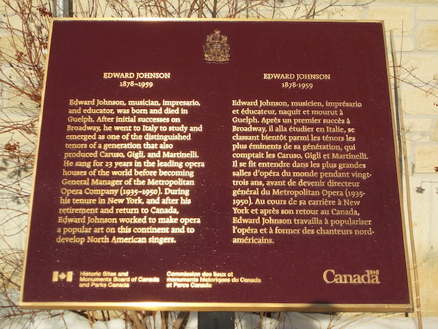 Plaque Photo